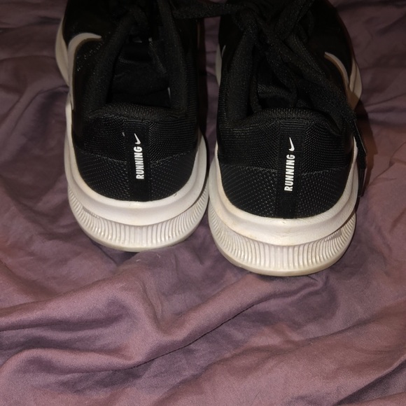 Shoes - Picture 3 of 4